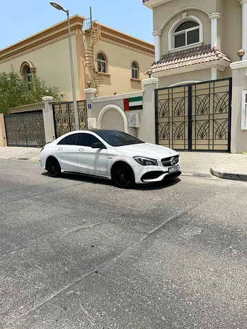 Clean Mercedes-Benz CLA45 AMG 2018 - Korean Spec
