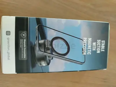 Magnetic Car Phone Mount / Wireless Magnetic Phone Holder