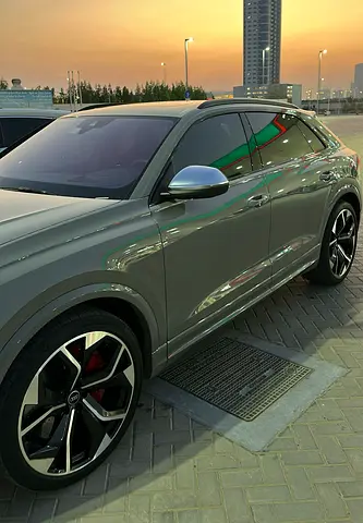 2022 AUDI RS Q8 photo 6