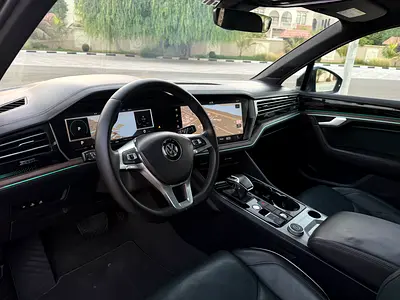 صورة 3 لـ 2019 Volkswagen TOUAREG