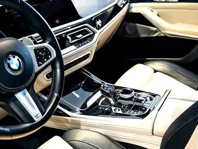 2022 BMW X7 — миниатюра 16
