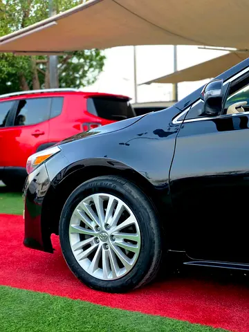 2014 Toyota AVALON 照片 9