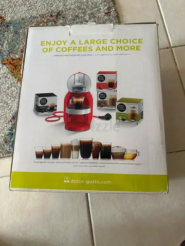 Nescafé Dolce Gusto Mini Me Capsule Coffee Machine - Red/White