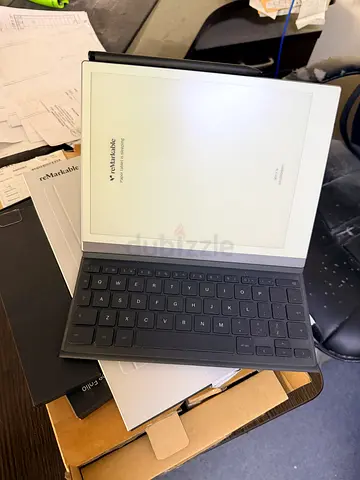 Remarkable 2 with keyboard cover - good working condition