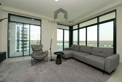 Burj Khalifa view | Floor to ceiling windows | Corner unit