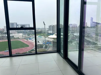 1 BR FLAT AVAILABLE WITH ALL FACILITY WITH GYM /POOL/GARDEN
