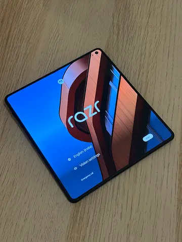Motorola Razr Fold (256 GB)