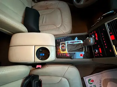 2009 AUDI Q7 photo 6