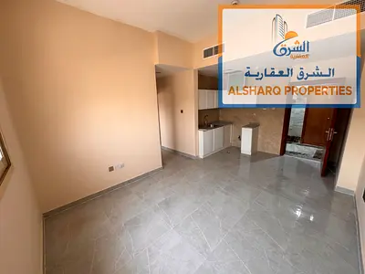 لقطة مميزة غرفة وصالة أول ساكن في الجرف 3 بمساحة كبيرة وتقسيم ممتاز وموقع قريب من الخدمات وسهولة المخرج للشارقة ودبي