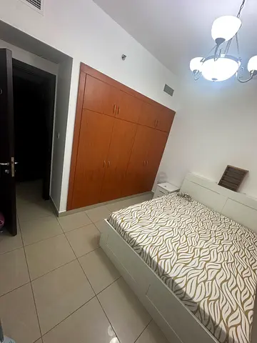 Executive Furnished Master Room – Pure-Veg Single Corporate Male Only