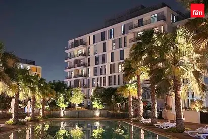 Fully Furnished Studio| Vacant| Investment Deal