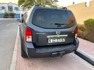 2010 Nissan PATHFINDER 照片 8
