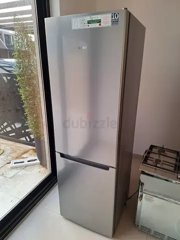 Bosch Refrigerator bottom Naver Used