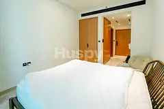 Mid Floor | Unfurnished | Community View