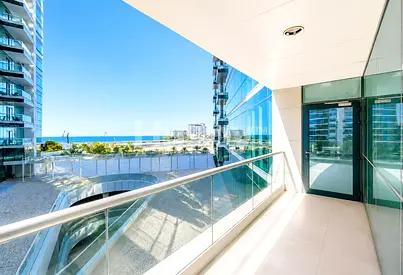 Vacant on Transfer | Low Floor | Beach Access