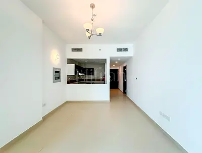 Spacious 1BR | Unfurnished | Vacant