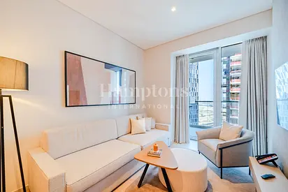 Vida Dubai Mall Tower 1 | Stylish 1-Bed Retreat