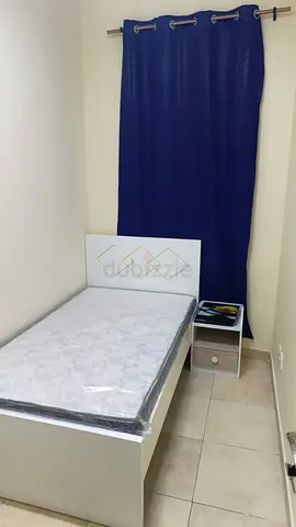 CUPLE PARTITION AVAILABLE FOR RENT