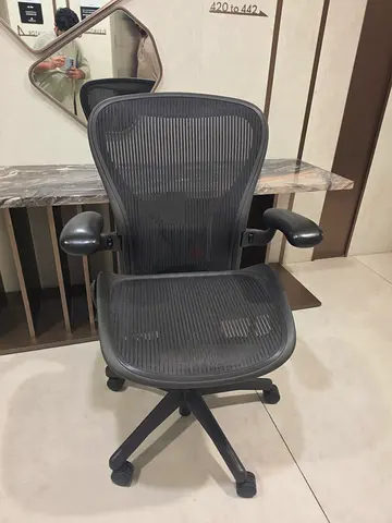 Herman Miller Aeron Office Chair Fully Options Excellent Condition