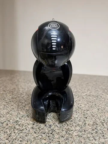 Nescafé Dolce Gusto Mini Me Capsule Coffee Machine - Black