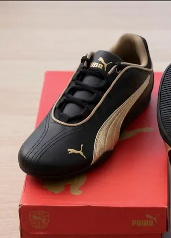 Puma Cats Soleil Black Gold Sneakers Size EU40 (Men's 9) - New in Box