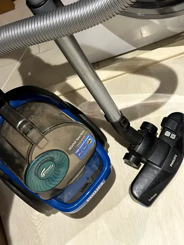 Philips Canister Vacuum Cleaner - Used, Working