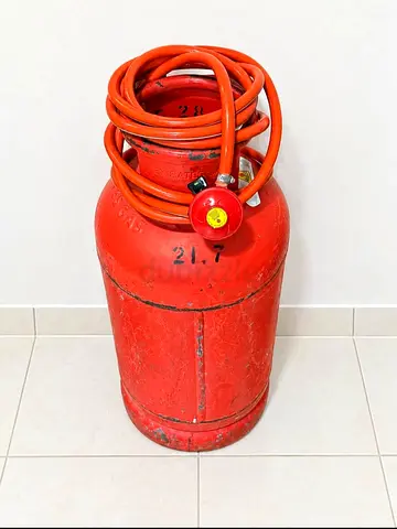 Gas Cylinder with Regulator