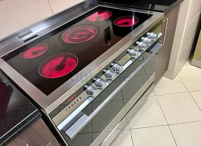 Stainless steel electric ceramic hob with double oven - good condition
