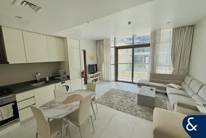 One Bedroom | Large Layout | Vacant