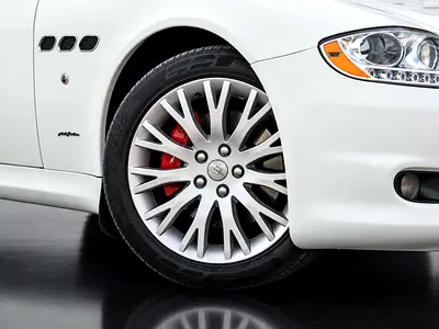 2010 Maserati QUATTROPORTE 缩略图 6