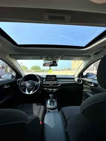 صورة 6 لـ 2020 KIA FORTE