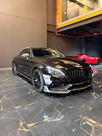 Mercedes-Benz C63 AMG cabrio