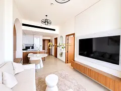 Elegant 1BHK | Furnished & Renovated | Ready to Move