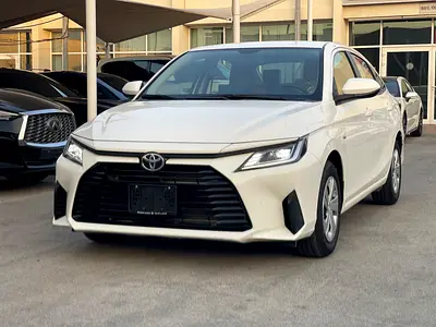 2026 Toyota YARIS — фото 2
