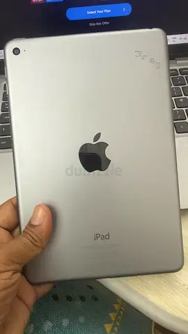 Apple iPad (Silver)mini 4 32 gb - Good Working Condition