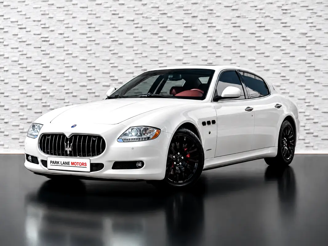 2011 Maserati Quattroporte Base