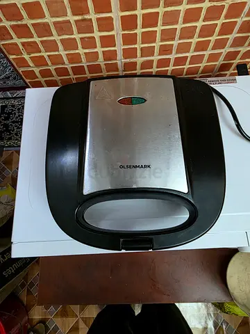 Olsenmark Sandwich Maker / Panini Grill - Good Working Condition