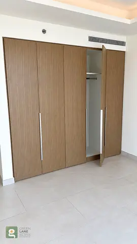 شقة بغرفة نوم واحدة | مطبخ حديث | إطلالات على الحديقة والأفق
