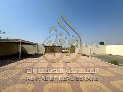 لإيجار | فيلا سكنية أو تجارية | الرحمانية – أم فنين، الشارقة فيلا مميزة متاحة للإيجار في منطقة الرحمانية – أم فنين، مناسبة للاستخدام السكني أو التجاري