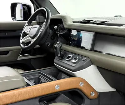 2021 LAND Rover DEFENDER — фото 10