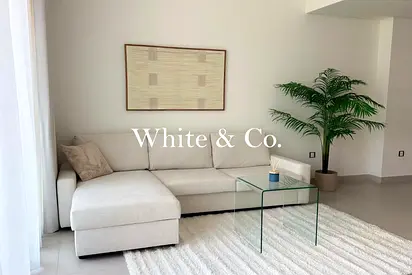 Available | Lagoon View | Spacious 1 Bed
