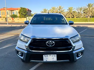 2025 Toyota Hilux Double Cab GLX GCC Specs