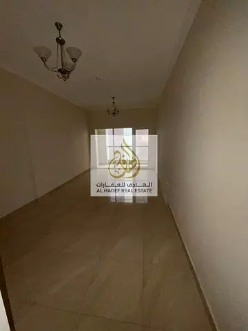 بناية جديدة,تكييف مجاني,شهر مجاني,خزائن بالحائط,مساحة واسعة,موقع مميز