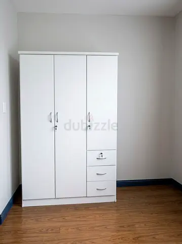 White 3-Door Wardrobe with Drawers