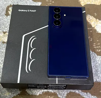 Samsung Galaxy Z Fold7 - Navy, TRA, Box Included almost brand new