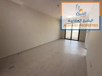 Two bedrooms plus a living room; second-tenant occupancy. Features two master bedrooms and a balcon
