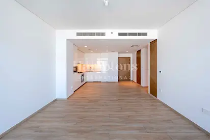 Low Floor | Notice Serve | Spacious