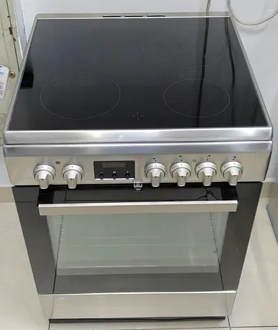 Whirlpool electric cooker for 60×60cm 💯 good working
