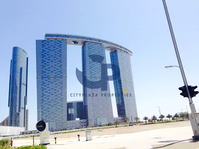 Stunning 1BR APT | High Floor | Sea View