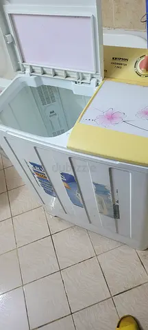 Semi automatic washing machine for sale in excellent condition